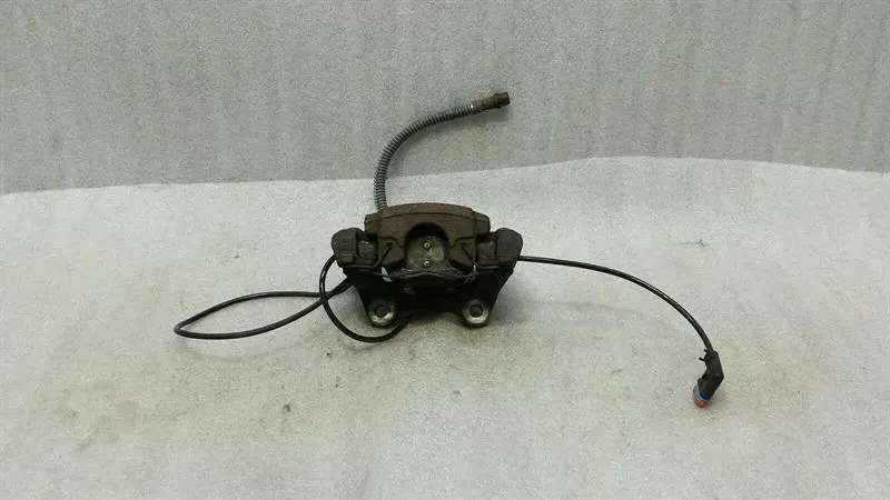 Mercedes E Class W207 Right Rear Caliper A2044230481 Rear Brake Caliper RE