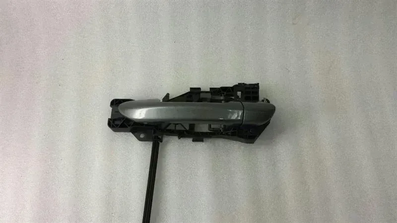 Volkswagen Passat RLH door handle 3C0837885G door handle rear left
