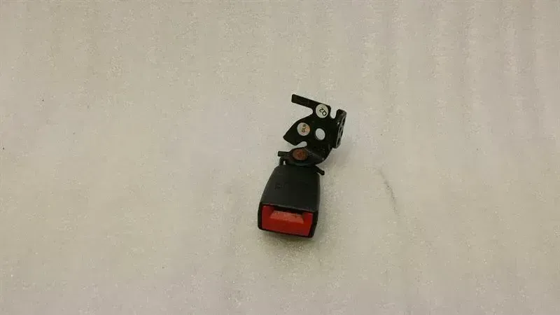 Mercedes E Class W212 Belt Buckle A2128602169 Belt Lock