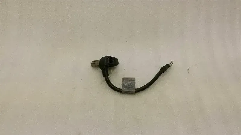 Mercedes E Class W212 Battery Cable A2045421418 Battery Harness
