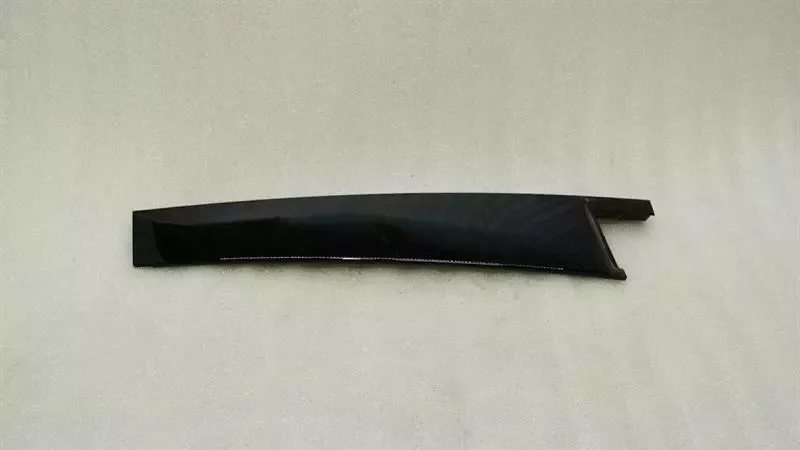 Mercedes E Class W212 Left Body Moulding A2126900387 Bar Left