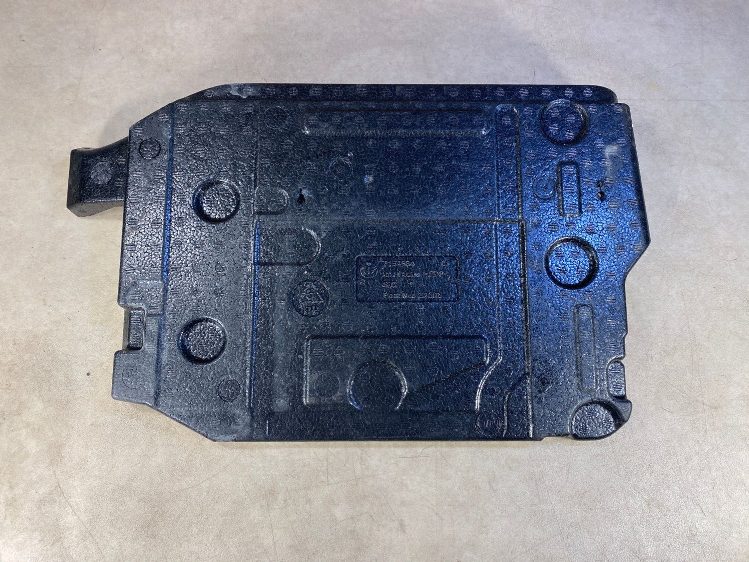 Genuine BMW X5 E70 Left Foam insert 51477154834