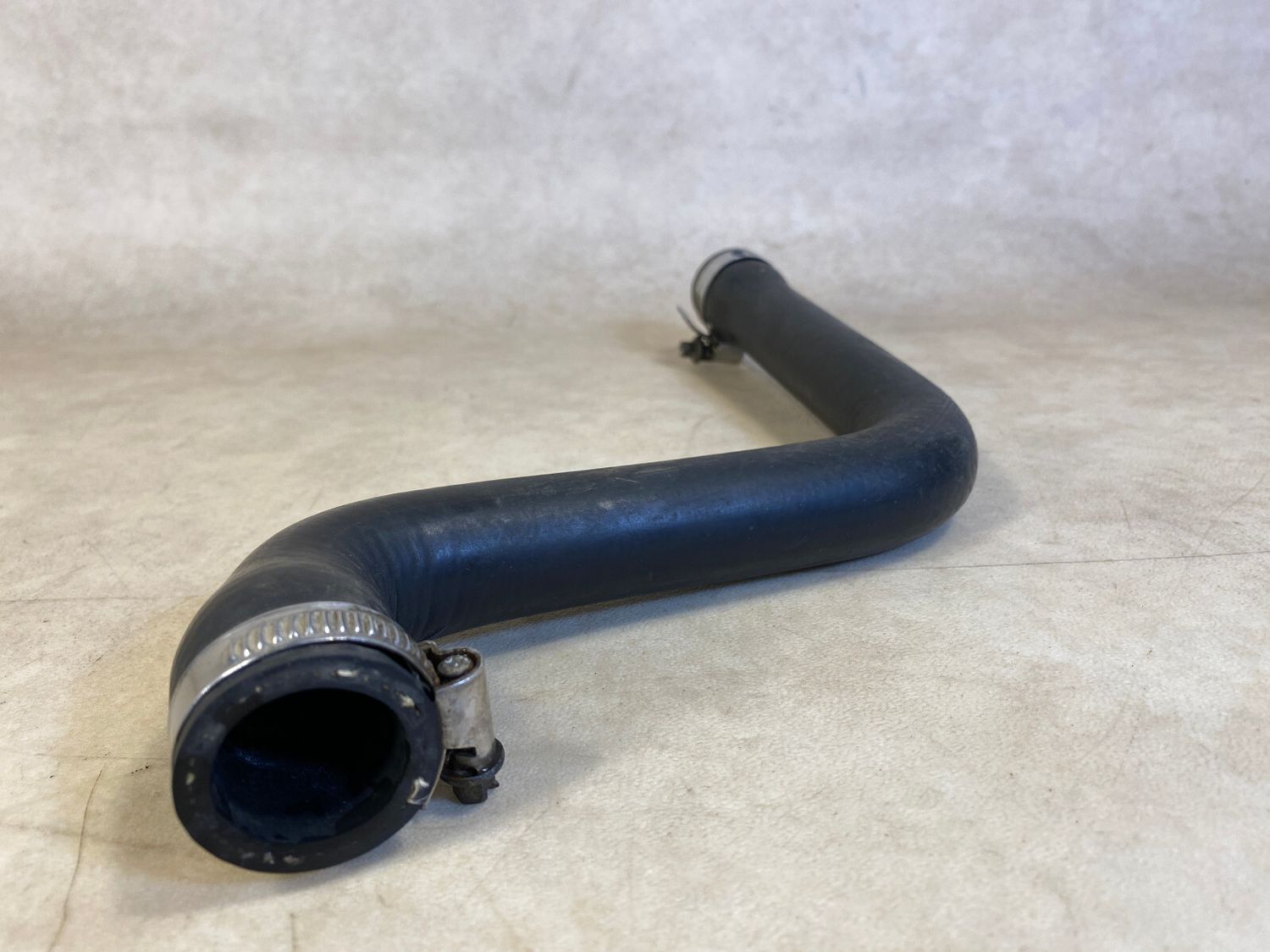 GENUINE BMW E23 7 SERIES Engine Water Cooling Hose 12728351