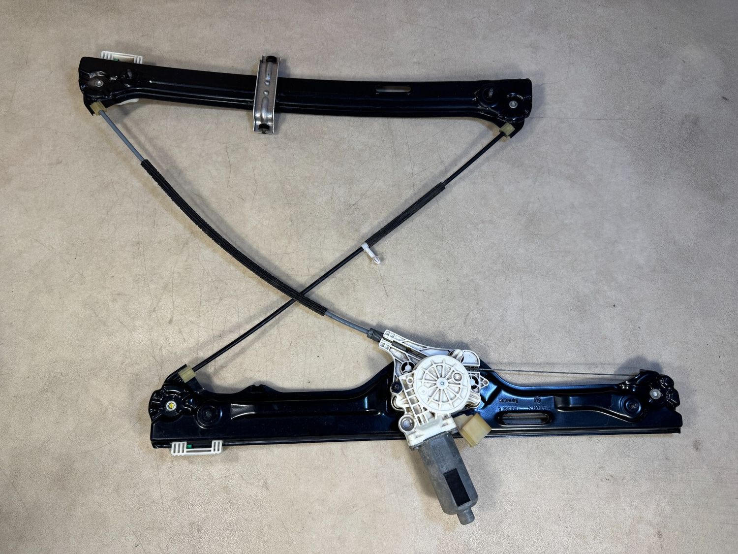 Genuine BMW X5 E70 CLI E70 REAR RIGHT WINDOW REGULATOR WITH MOTOR 51357166382