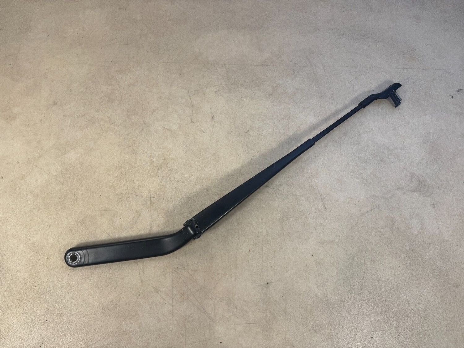 BMW X5 E70 E70 LCI LEFT WINDSHIELD Wiper arm driver's side Left 61619449962