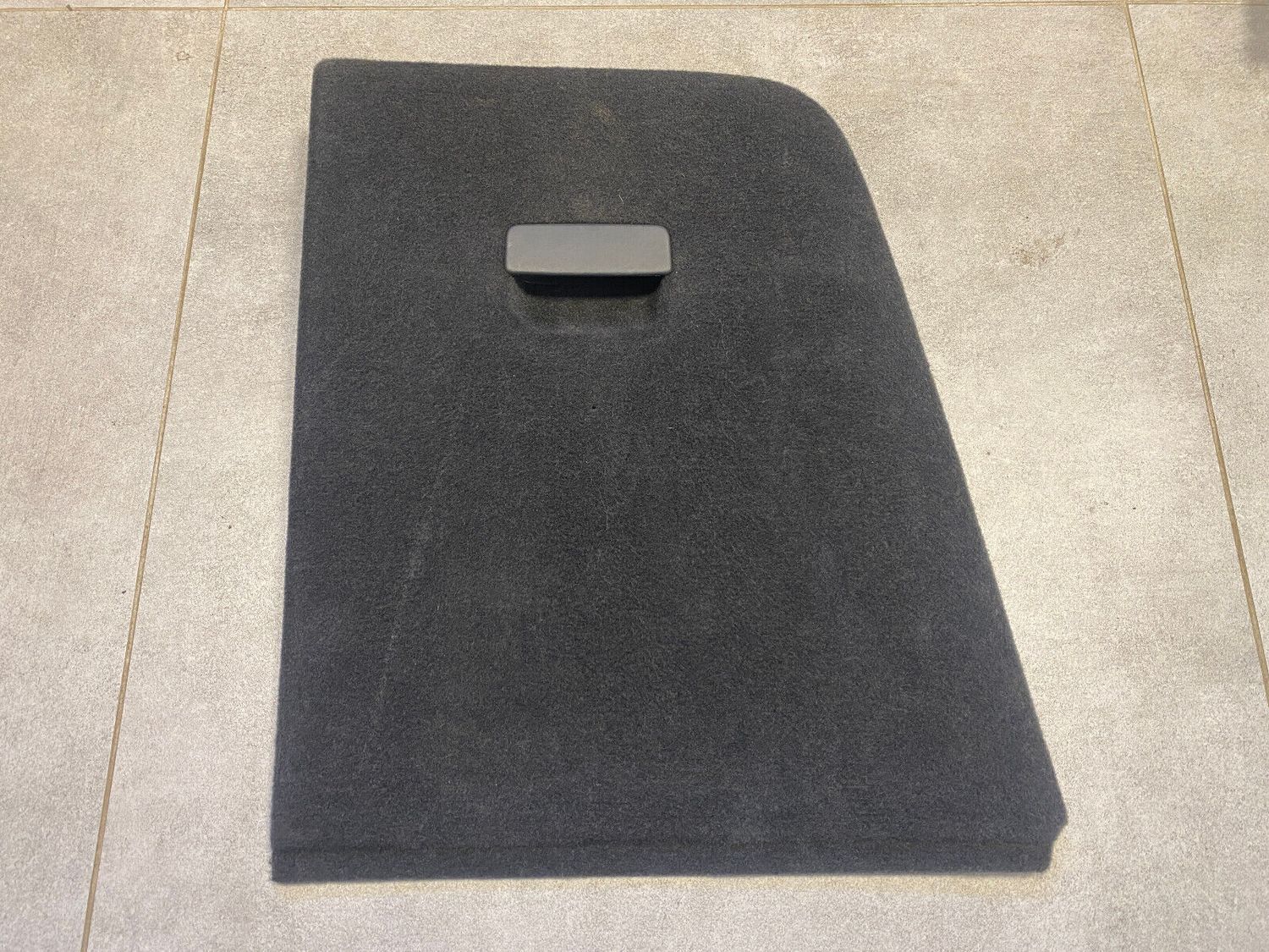 VW Touareg GENUINE Fairing Cover Boot Rear Right 7L6867038