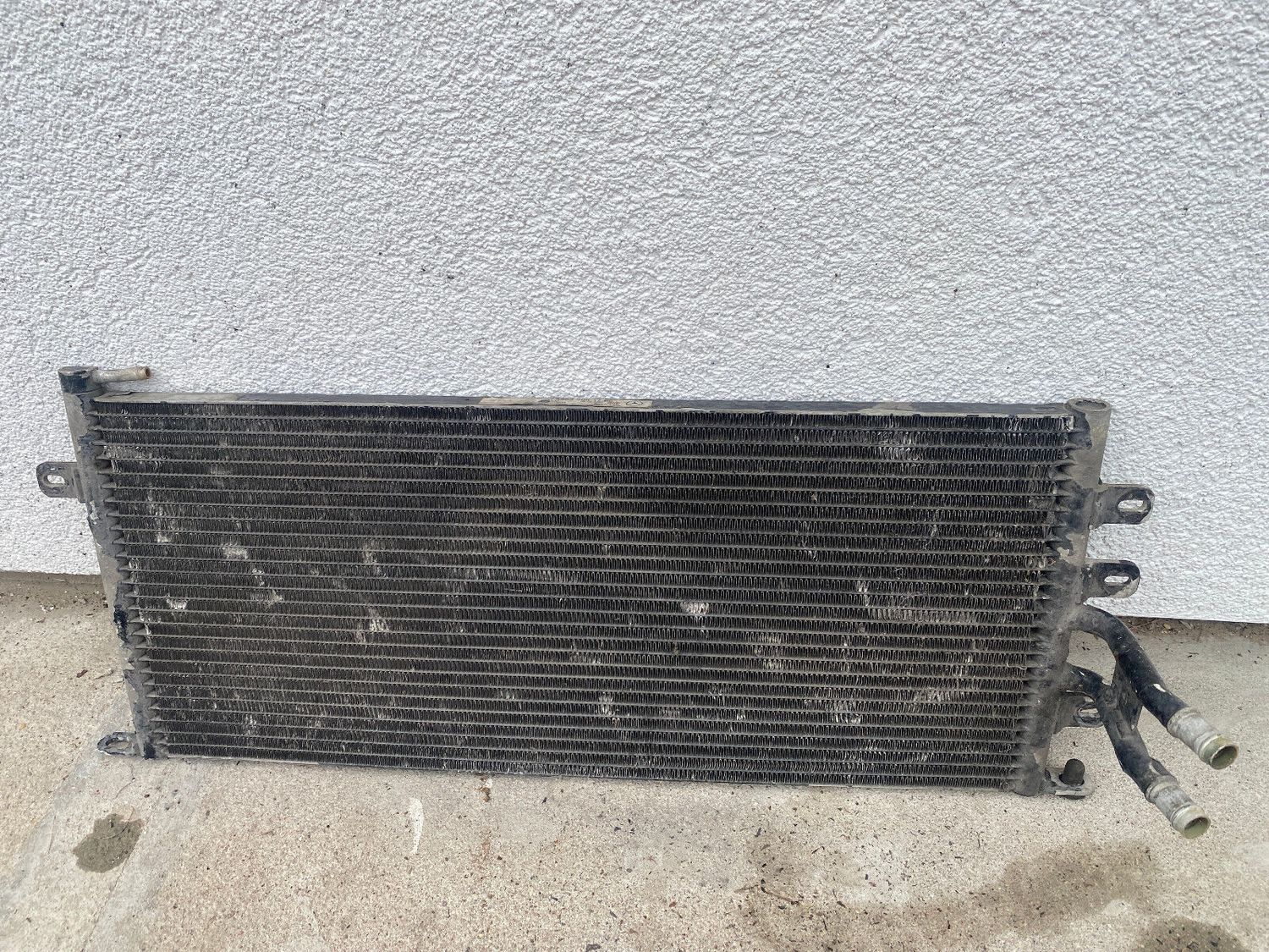 Mercedes G class W463 GENUINE Water Cooler Temperature Radiator A4635001700