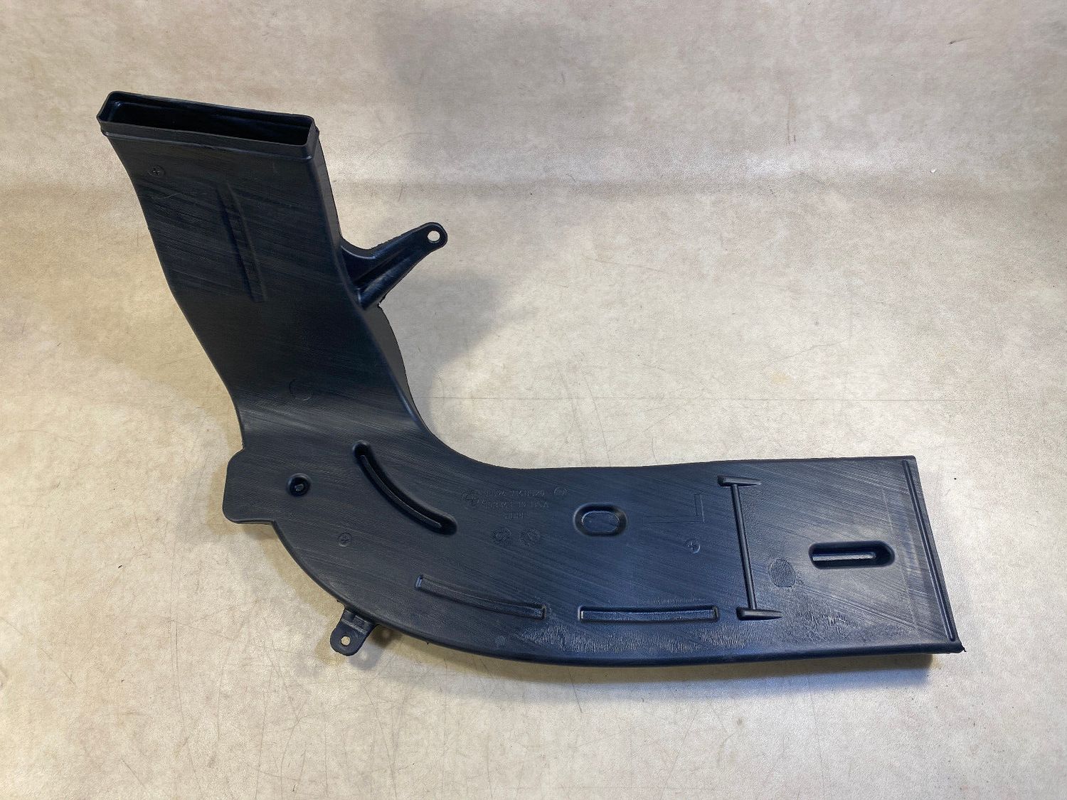 Genuine BMW X5 F15 E70 X6 E71 F85 F16 F86 Rear Left Front Heater duct