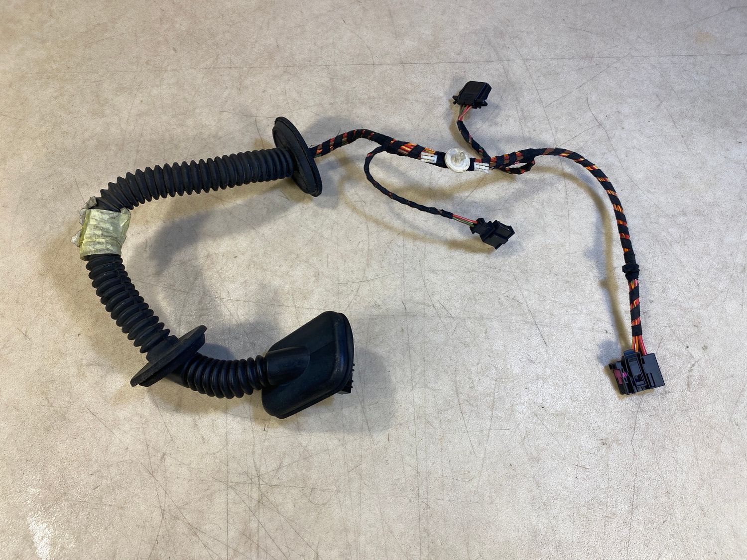 VW Touareg GENUINE Rear Right Door Wiring 7P6971694F