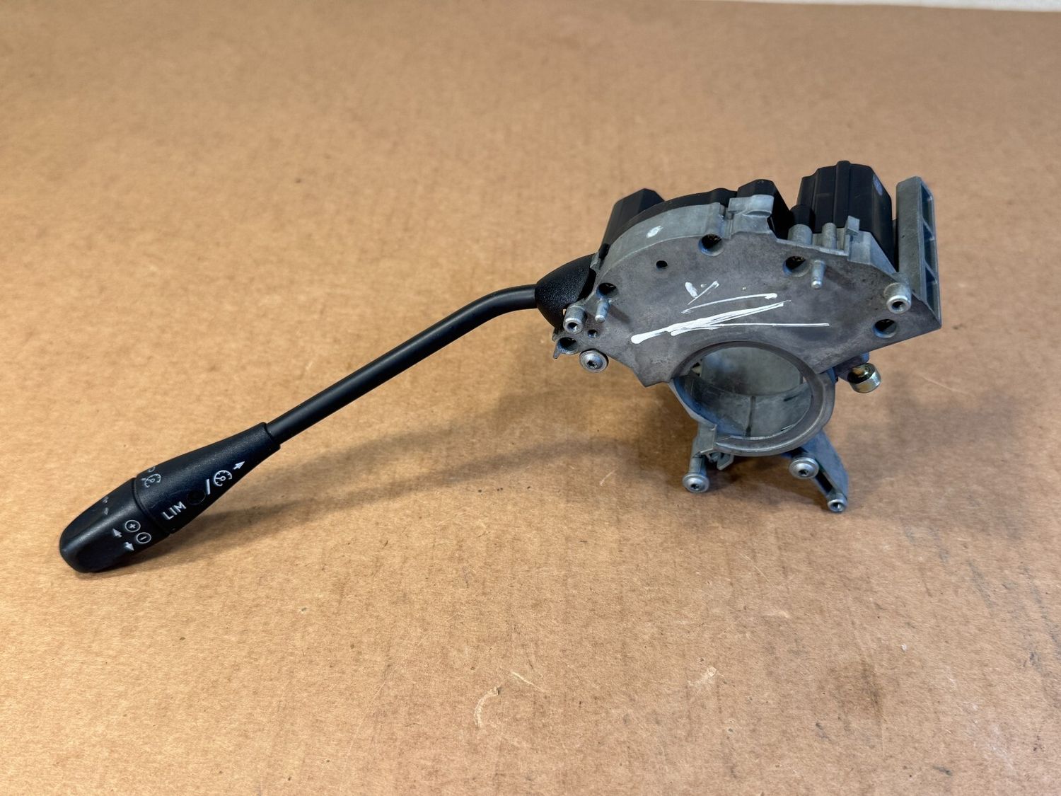 Mercedes E G class w211 W463 STEERING WHEEL HANDLE CRUISE CONTROL SWITCH LEVEL