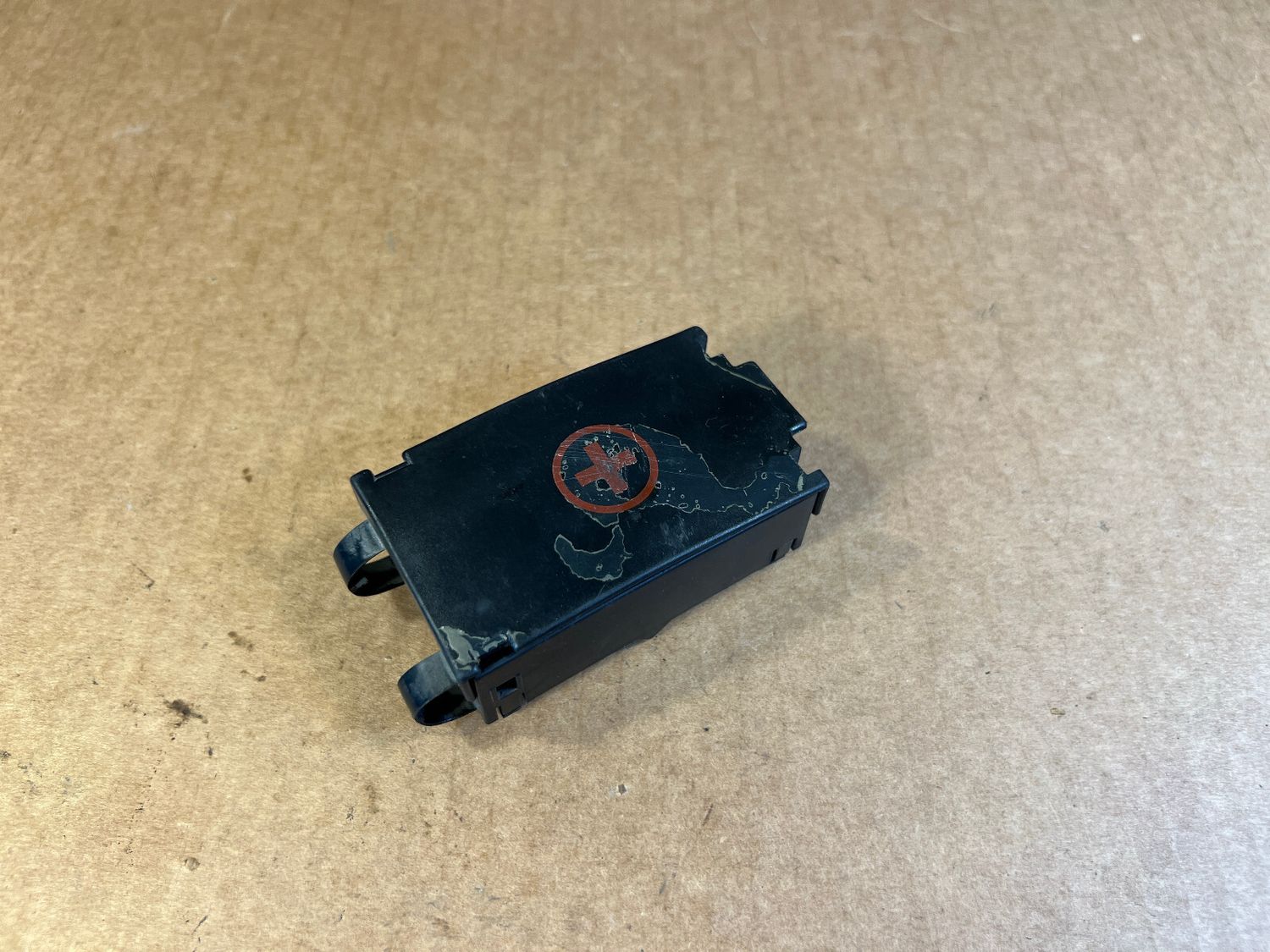 Mercedes G class W463 GENUINE Positive Wiring Loom Connector Cap A2105451303