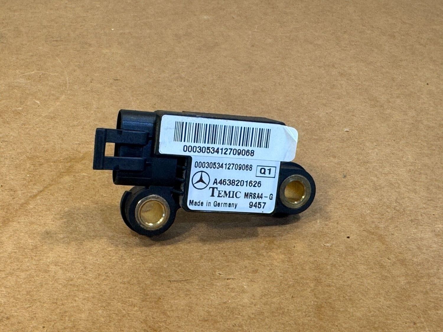Mercedes G-Class W463 Genuine impact Crash sensor A4638201626
