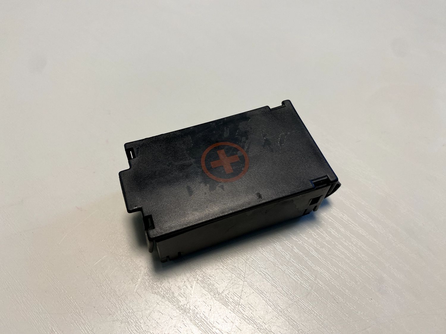 Mercedes G class W463 GENUINE Positive Wiring Loom Connector Cap A2105451303