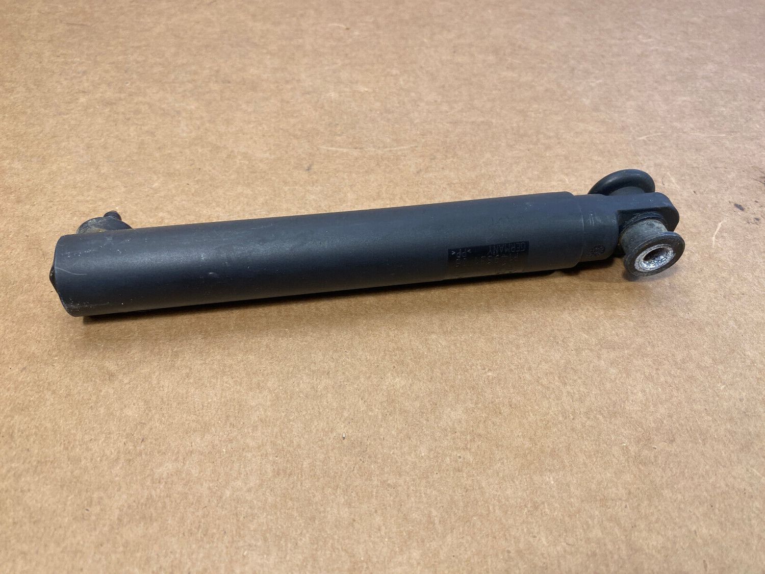 GENUINE BMW X5 E70 E70 LCI Support, trunk lid, bottom 51247149631