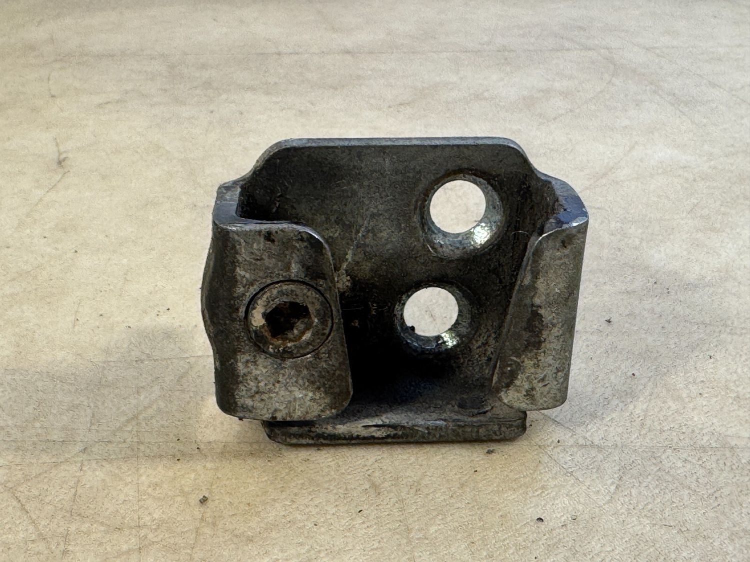 Mercedes G class W463 Genuine Lock Wedge Right side A4637230803