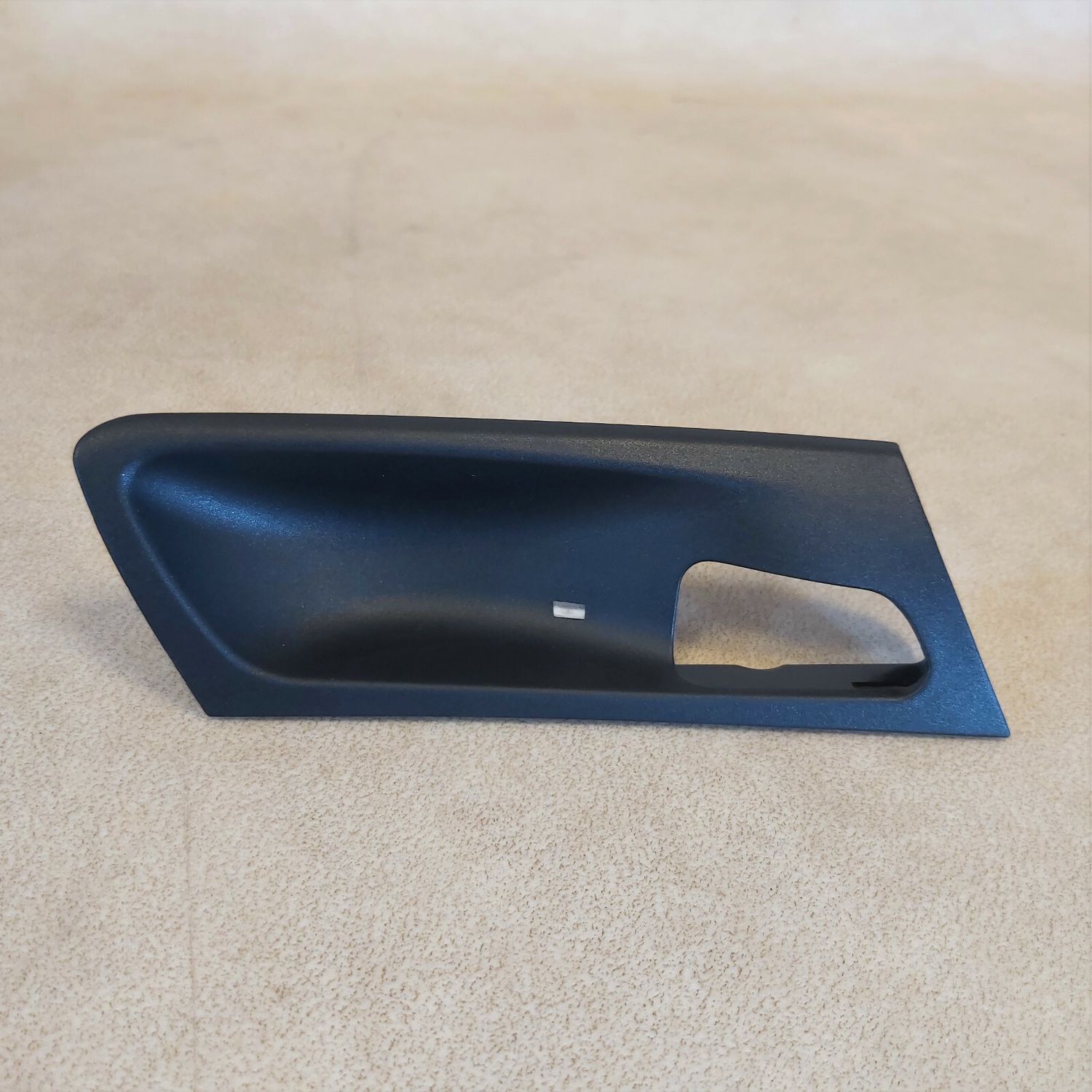 OEM BMW X50 E70 Interior Door Handle Trim Front Right Light package 51416973736