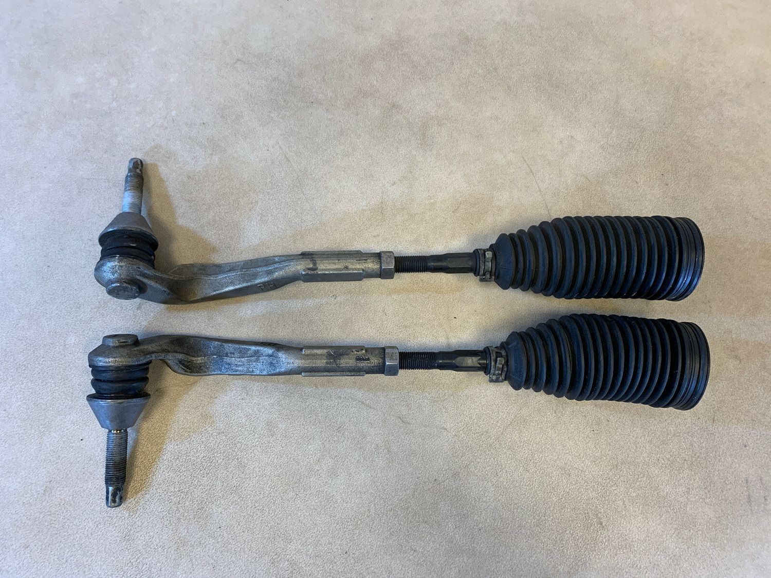 Mercedes GLC W253 C253 GENUINE Steering Rack Tie Rod Bellow Set