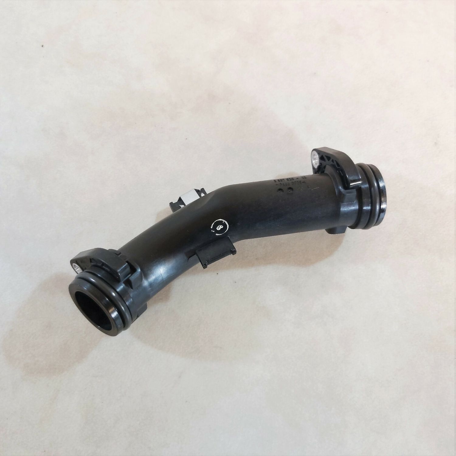 Original BMW 3 G20 5 G30 G31 6 G32 GT X3 G01 X4 G02 11658587520 Connection Pipe