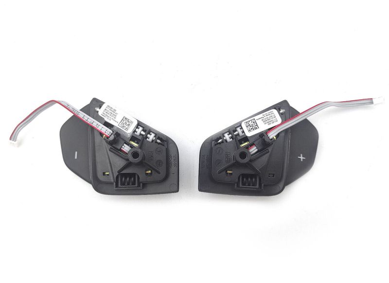 SKODA Enyaq Kamiq Karoq Octavia Scala - STEERING WHEEL SHIFT PADDLES, 5E3951523