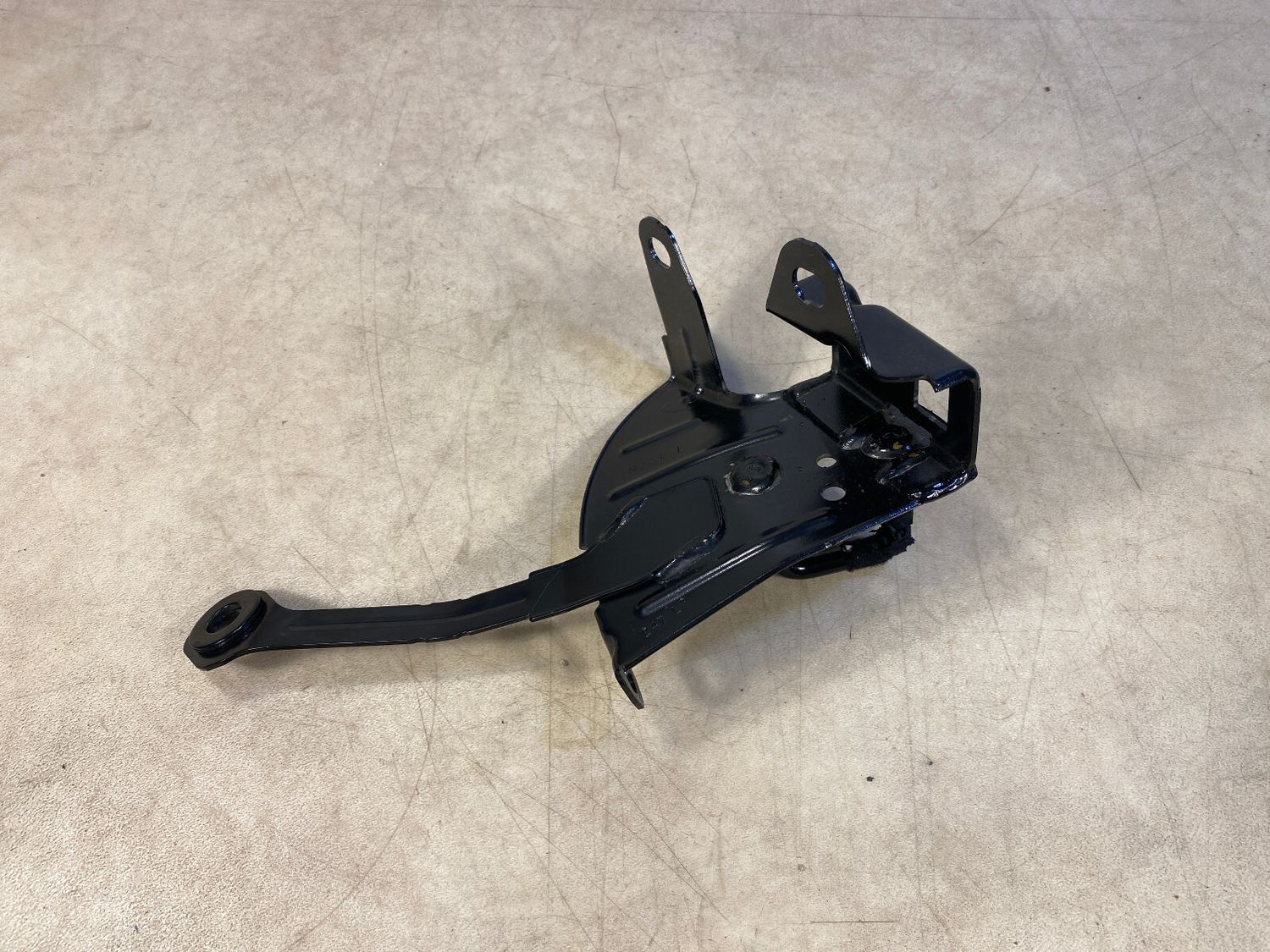 Genuine BMW X5 E70 F15 F85 Catch bracket left 52207314647