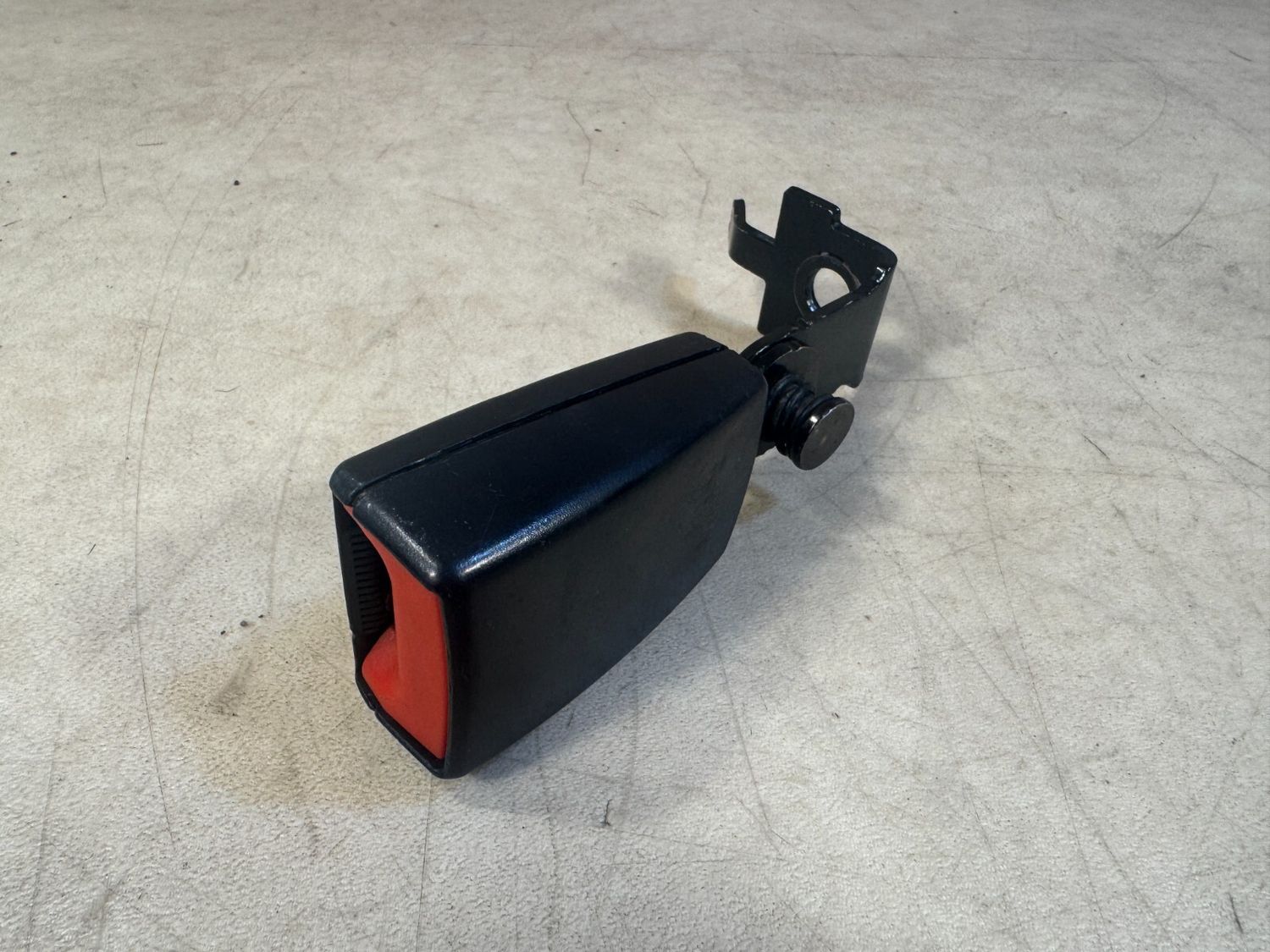 BMW X5 E70 LCI E70 X6 E71 E72 Lower strap rear Belt Lock Left Right 72117171197