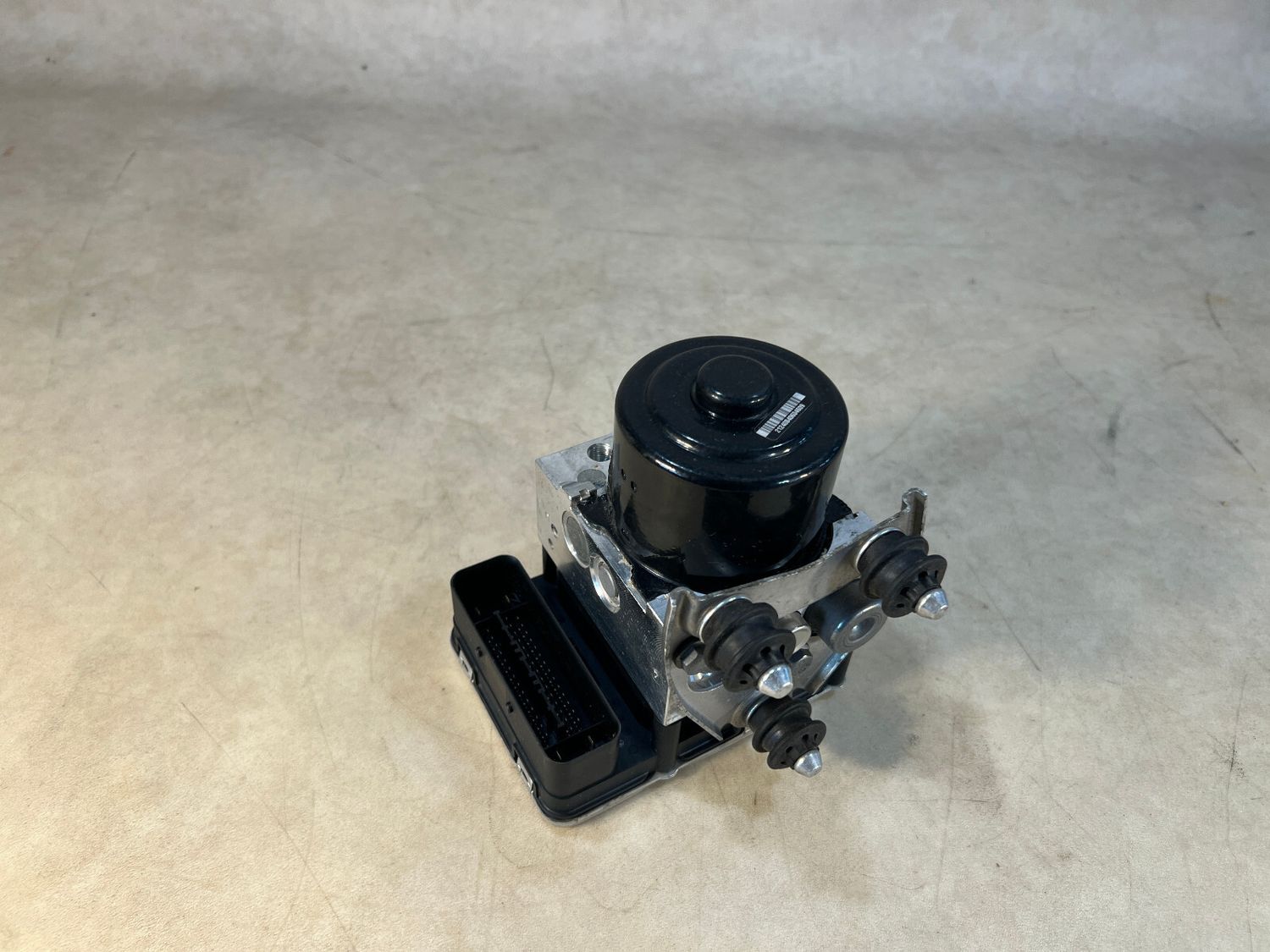 Porsche Cayenne 92A ABS control unit ESP hydraulic block 7P0614517G 7P0907379G