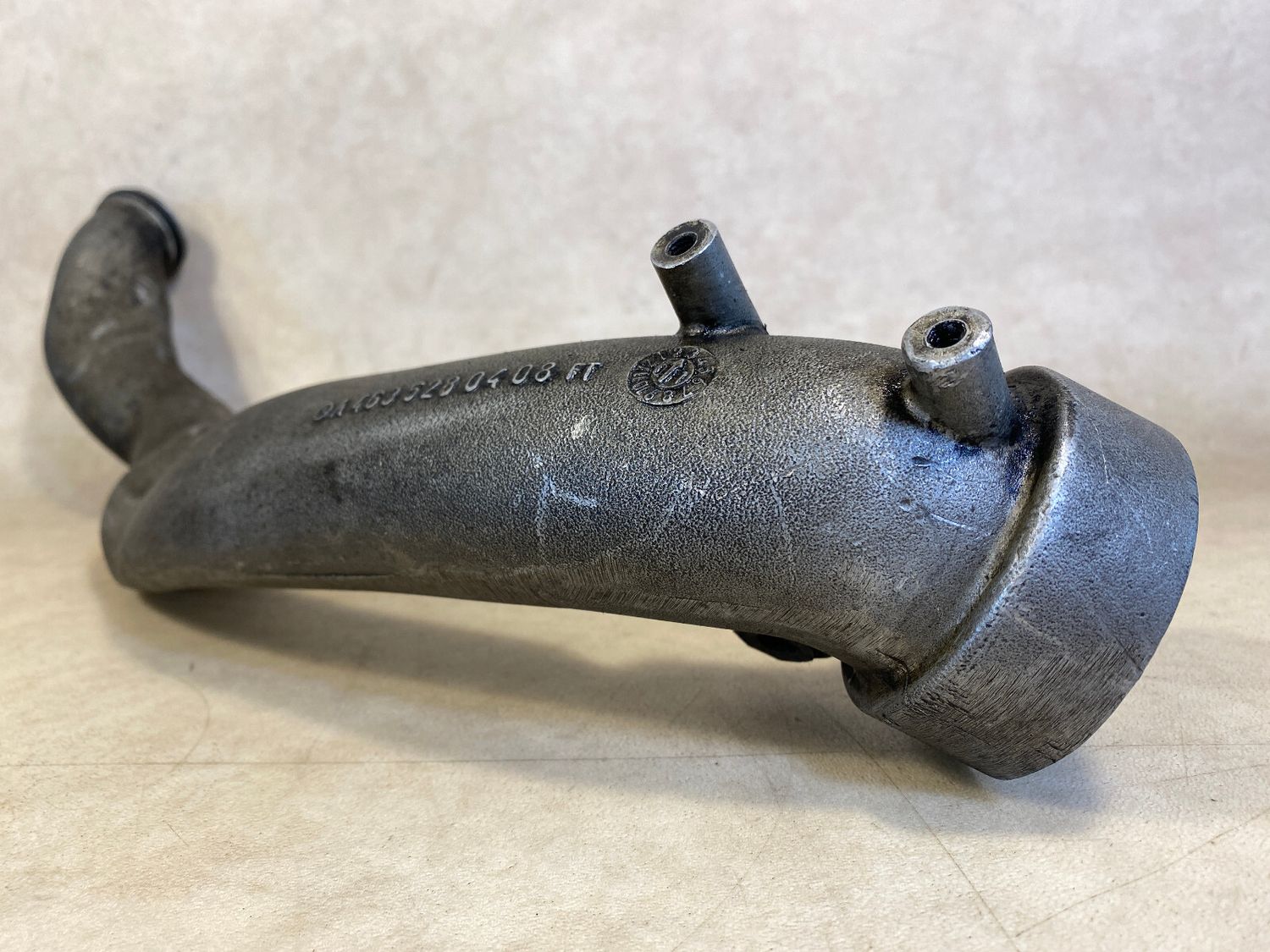 Mercedes G class W463 4.0 CDI GENUINE TURBO AIR INTAKE PIPE A4635280408