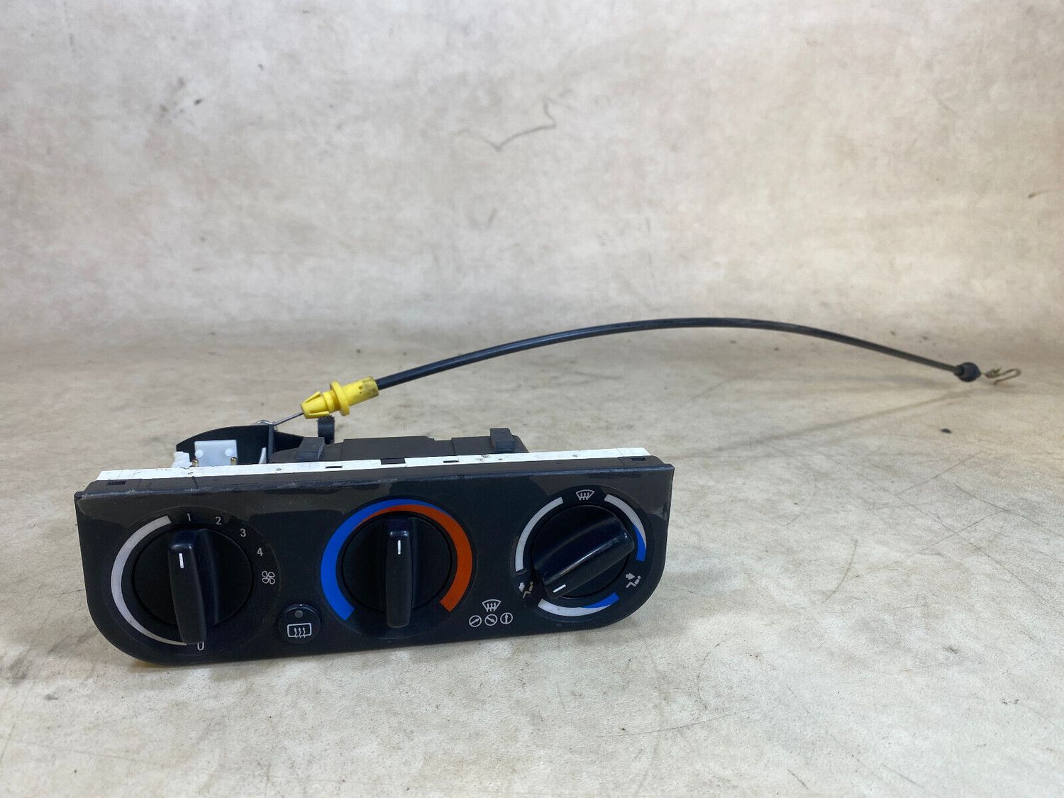 GENUINE BMW 3 E36 Heater Switch Blower 64111387326