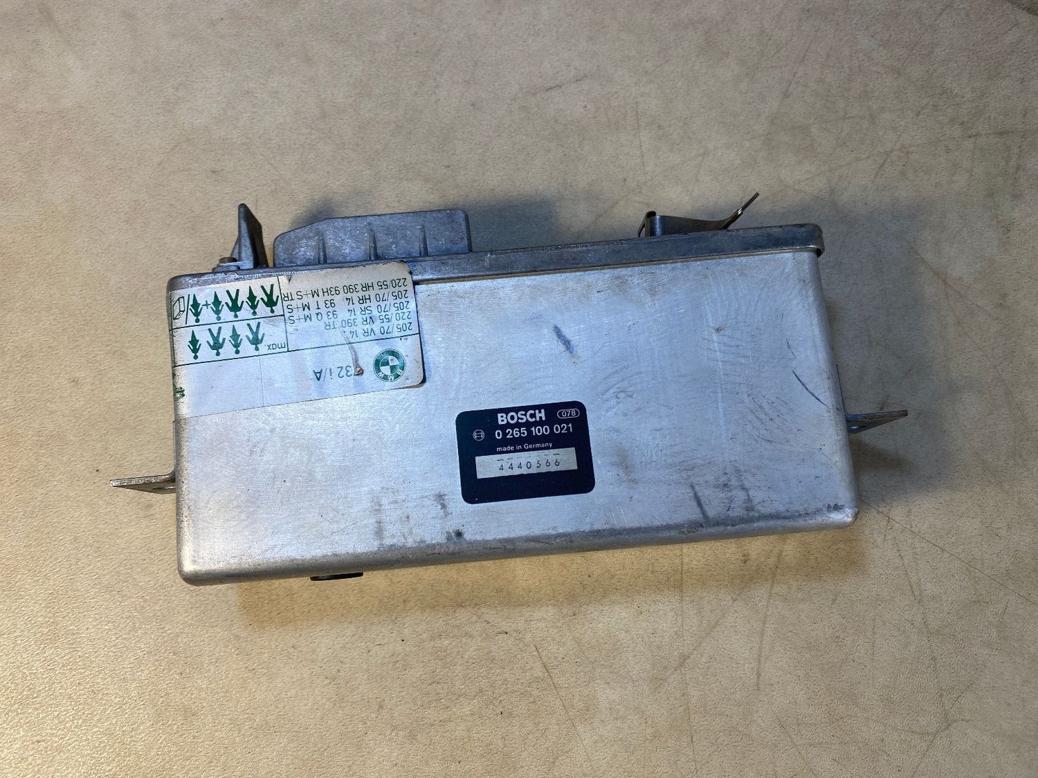 BMW 6 E24 E23 7 SERIES ACU ABS Control Unit Module 34521154999