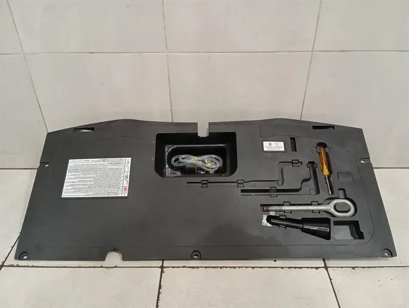 Ferrari FF F151 Tool Kit 292648 Tool Kit -