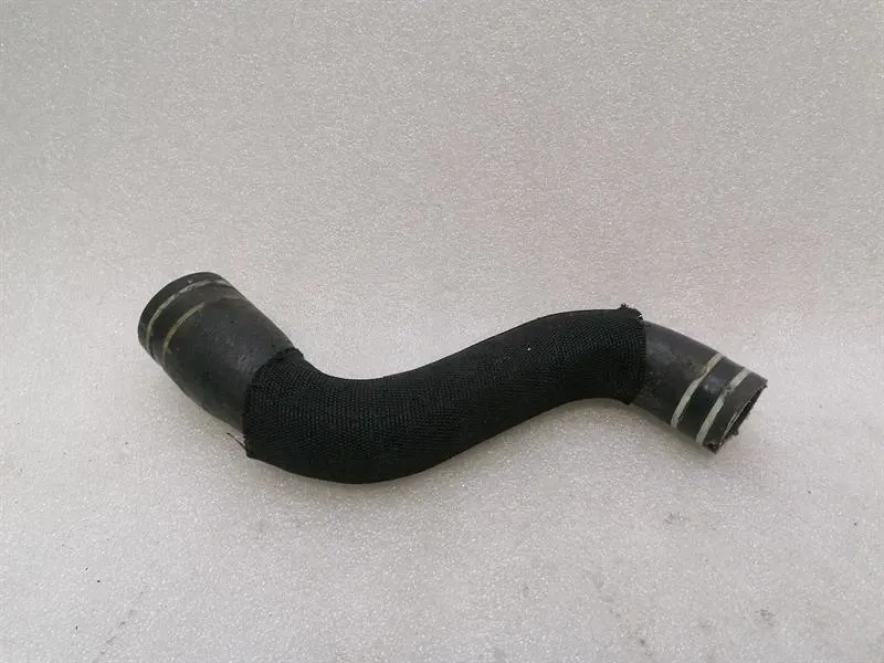Ferrari 812 Superfast F152M Cooling Pipe 321228 Coolant Hose Trousers-