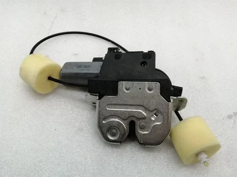 Mercedes S-class W221 boat lock A2217500085 tailgate lock