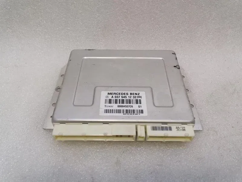 Mercedes E Class W211 Electronic Module A0375451232 Control Unit AIRMATIC