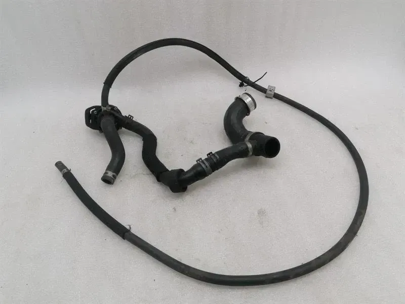 Mercedes C63 AMG W204 additional cooling pump A2045000475 coolant pump pump