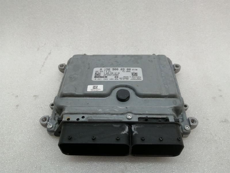 Mercedes S63 AMG W221 Engine ECU A1569000300 Engine Control Unit M156 V8 AMG