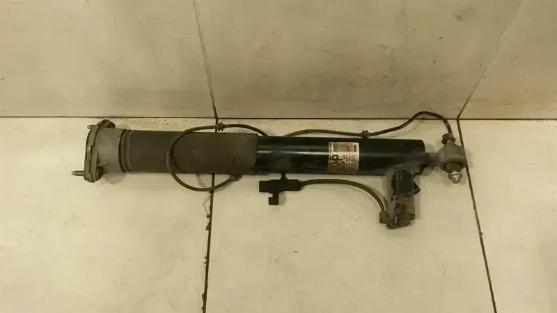 Mercedes W212 shock absorber rear A2123203230 shock absorber rear EDC AMG