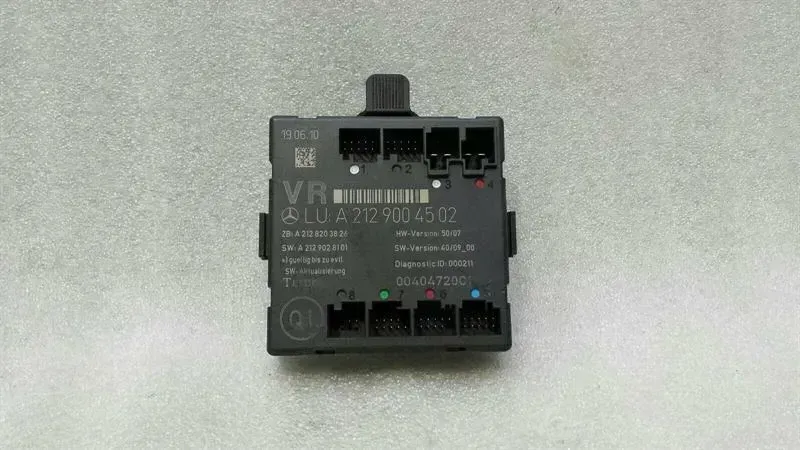 Mercedes C Class W204 Right Door Module A2129004502 Door Control Unit Front Right