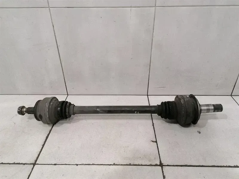 Mercedes C Class W204 Left Rear Drive Shaft A2043501610 Drive Shaft Rear