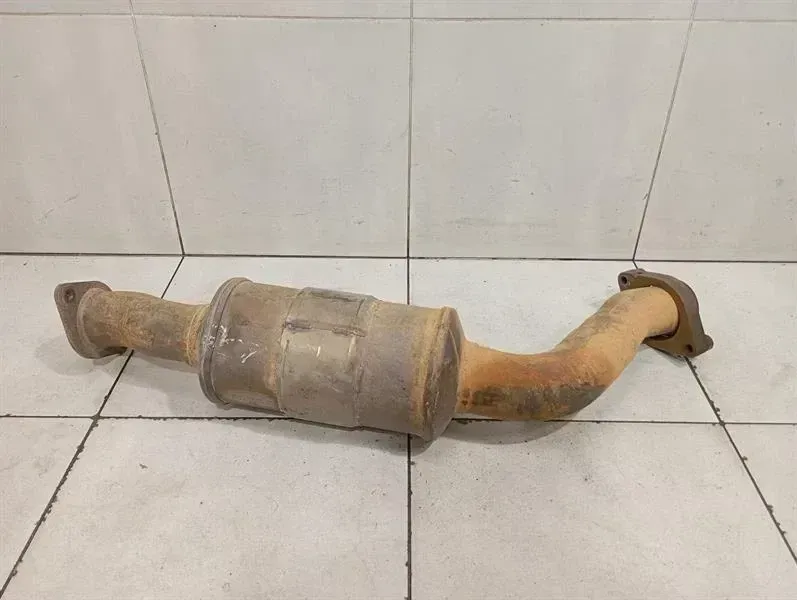 DODGE RAM MK5 1500 TRX Catalytic Converter LEFT DEFECTIVE Catalytic Converter LEFT MOPAR