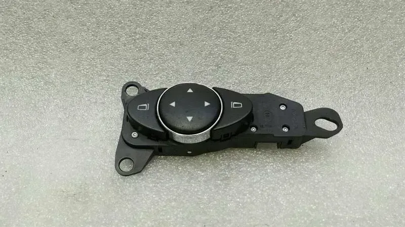 Mercedes CLS 63 AMG W219 Mirror Adjustment Switch A2118215779 Mirror Switch