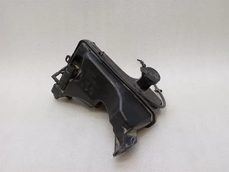 Chevrolet Corvette C8 washer fluid reservoir 84557041 washer fluid reservoir -