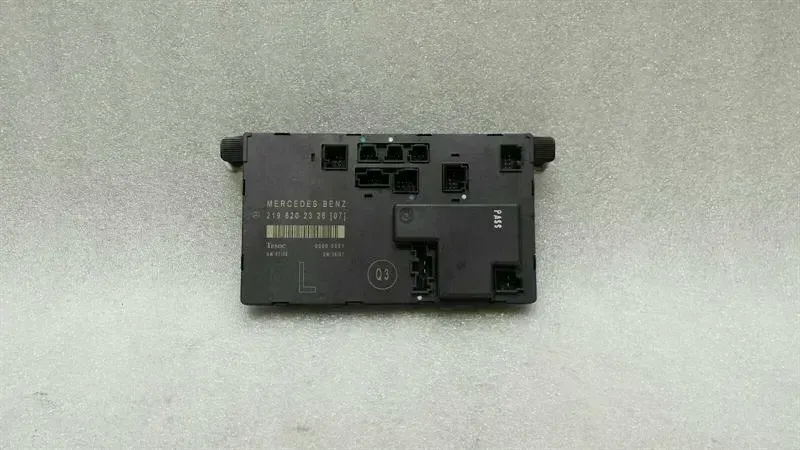Mercedes CLS W219 front left door module A2198202326 door front left control unit