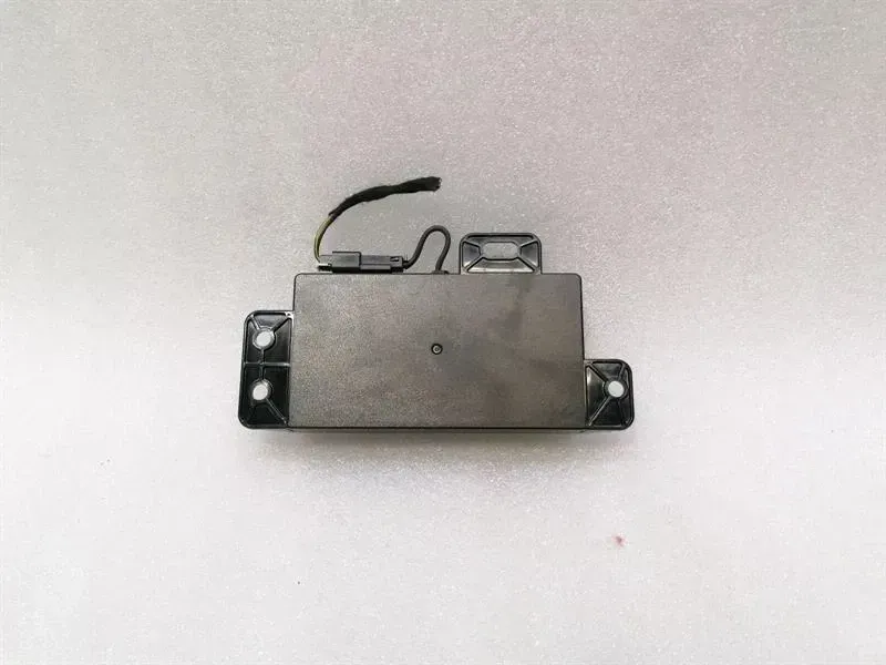 Chevrolet Corvette C7 electronic module 23117460 control unit battery backup