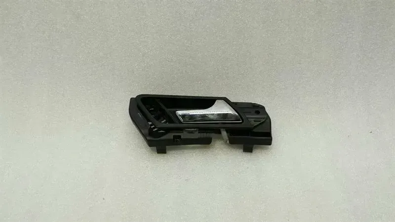 Mercedes ML W164 FRH door inner handle A1647660664 interior door handle front right