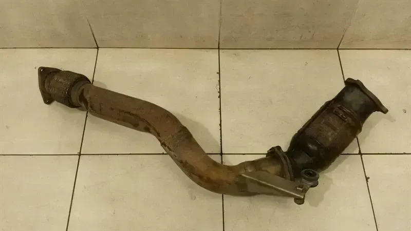 Bentley Continental GT W12 Left Catalytic Converter 3W0254300A Catalytic Converter Left