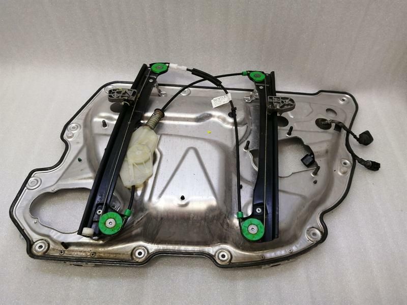 BENTLEY FLYING TRACK Left Rear Door Winder 3W5839461C Window Rear Left