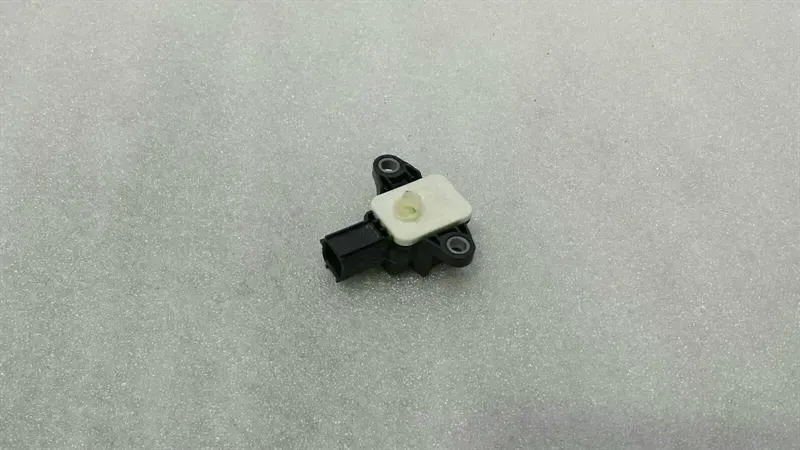 DODGE CHALLENGER SRT Crash Sensor 04896086AA Impact Sensor SRS