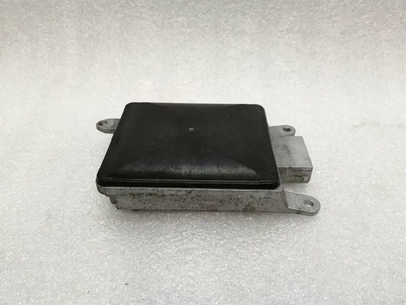 BMW 7 F02 F01 Straight Lane Assist Radar 6797085 Spurwechselwar