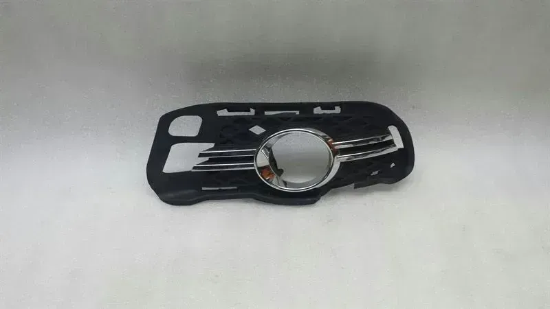 Mercedes C Class W204 Front Bumper Grille A2048852223 Bumper Grille Left