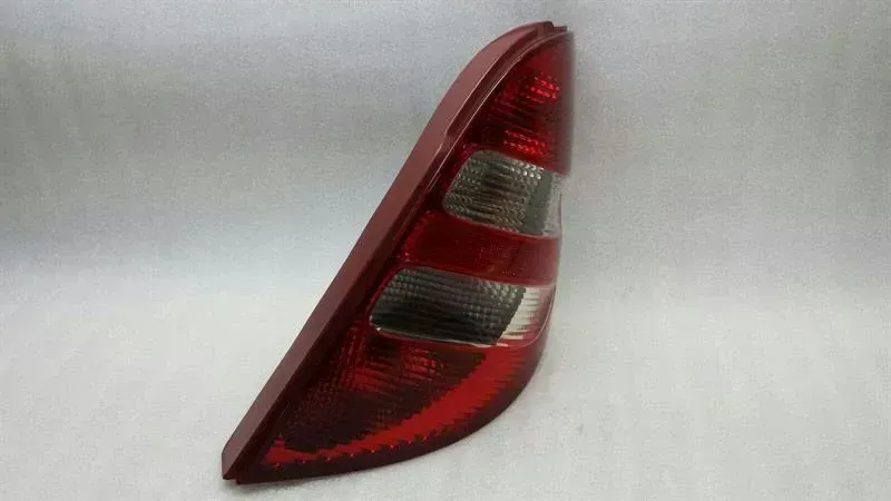 Mercedes B Class W169 A1698200464 Rear Light Rear Right Rear Light